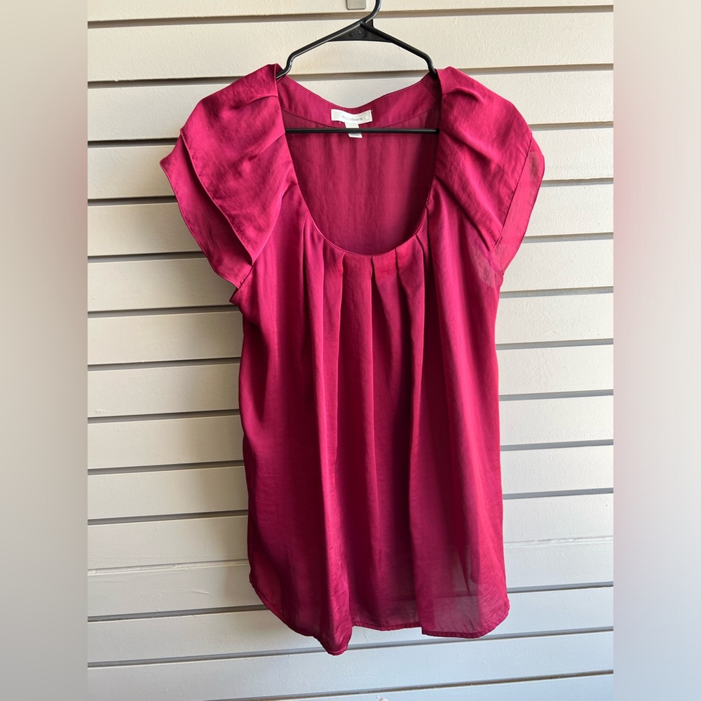 Dress Barn Womens Size L Top. Excellent Condition.